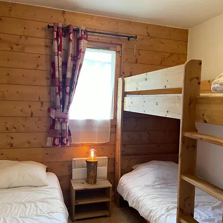 T3 Confortable Avec Balcon, Centre Village, Proche Ski-bus, Animaux Acceptes - Fr-1-624-49 Apartment *